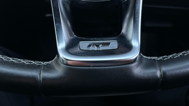 Volkswagen Passat 2.0 TDI R-Line 5dr DSG Diesel Estate